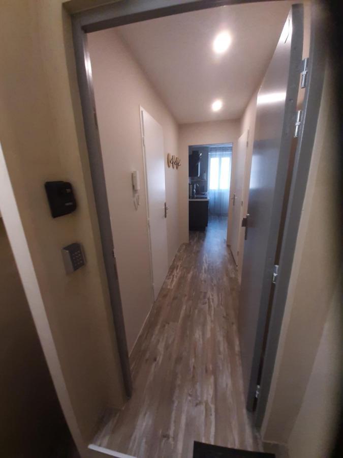3 Apt T2 Cosy De 40 A 50 M2 Ideal Pour Un Deplacement Pro " Les Iris " Bourg-Saint-Andéol Exteriör bild