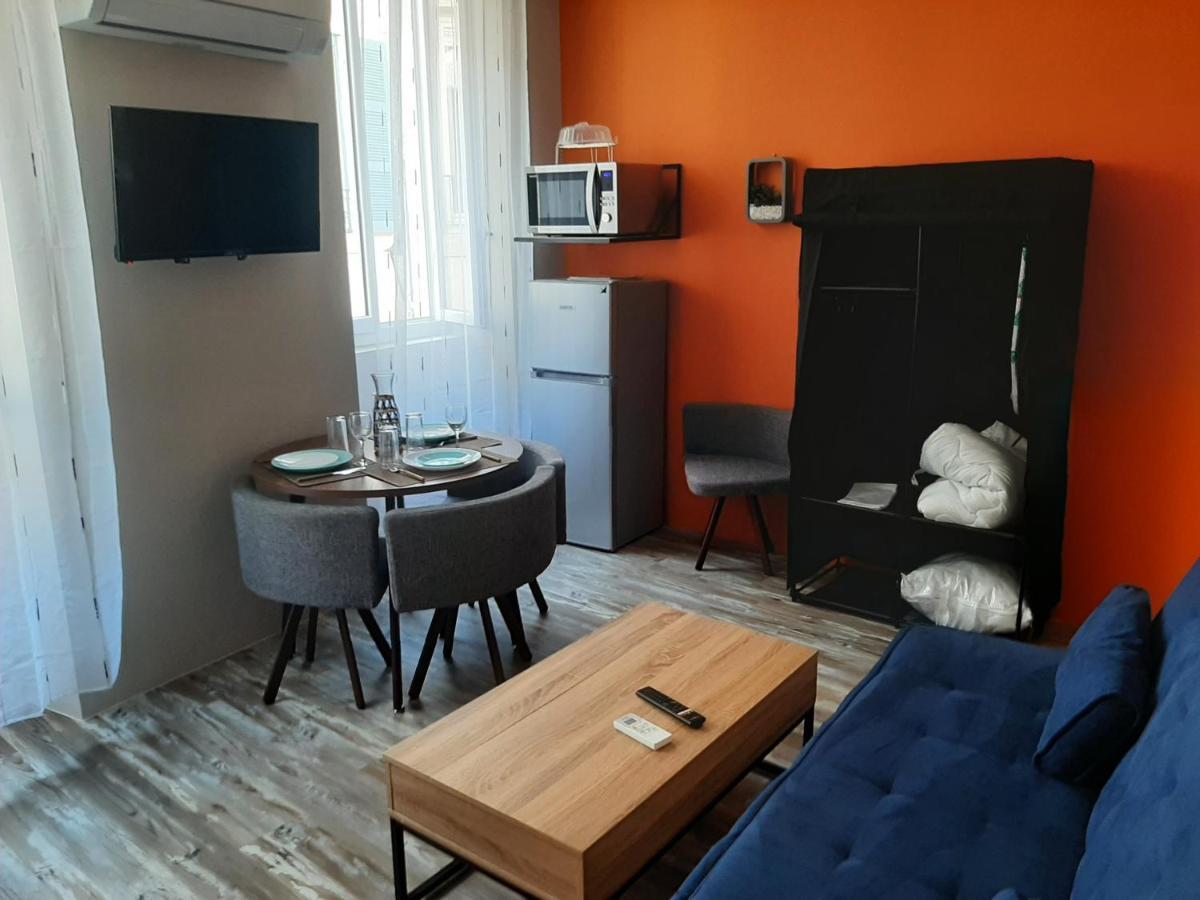 3 Apt T2 Cosy De 40 A 50 M2 Ideal Pour Un Deplacement Pro " Les Iris " Bourg-Saint-Andéol Exteriör bild